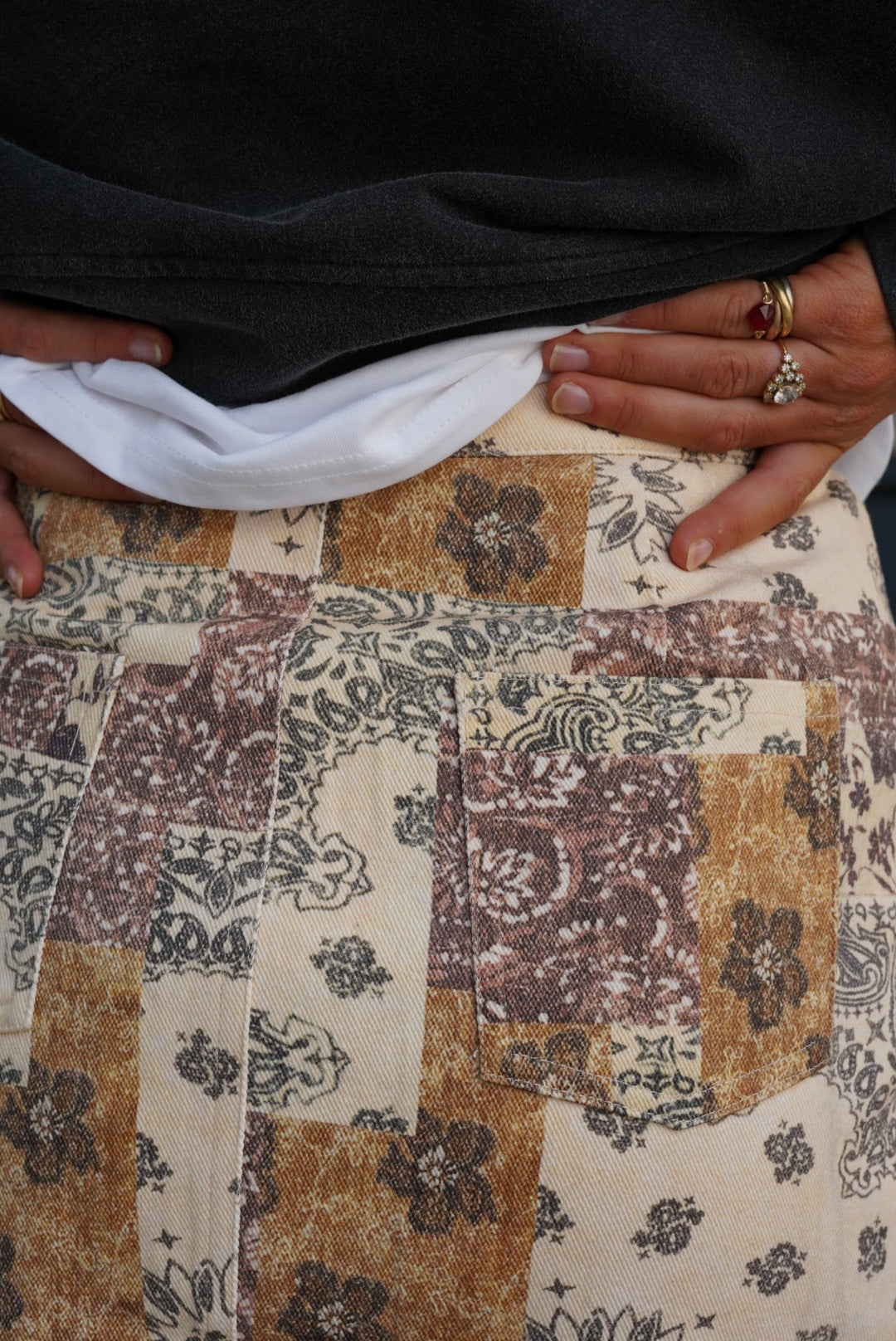 Albane beige/burgundy floral patchwork skirt
