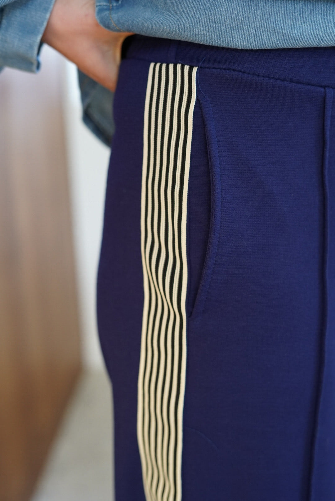 EDGAR navy pants