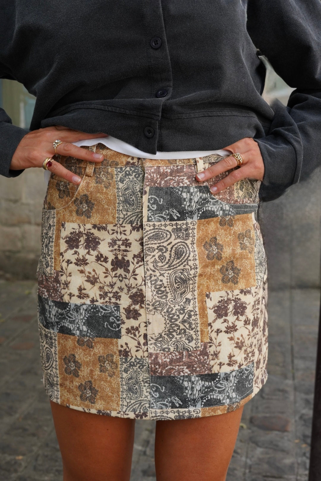 Albane beige/burgundy floral patchwork skirt