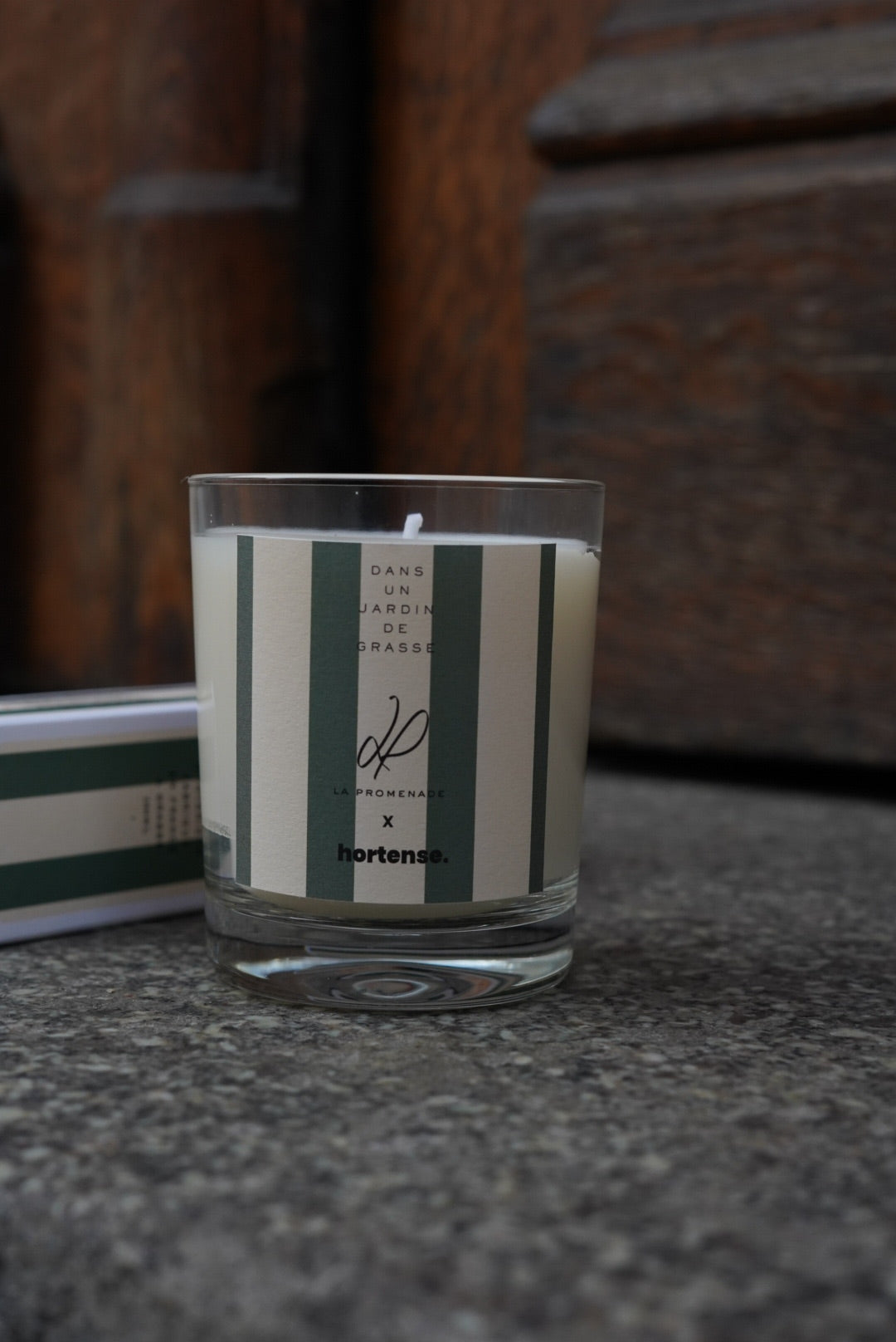 Bougie Dans un jardin de Grasse