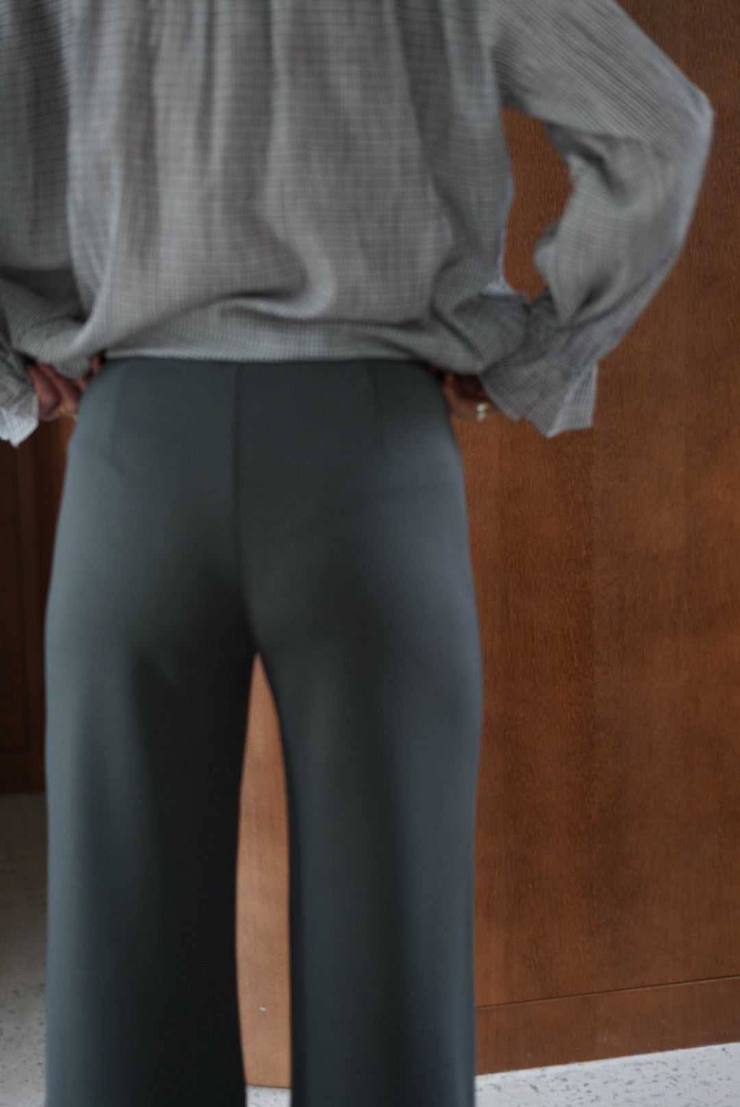 Pantalon Pablo wide kaki