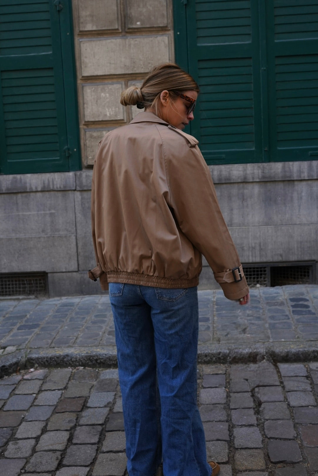 Bombers Louis Taupe