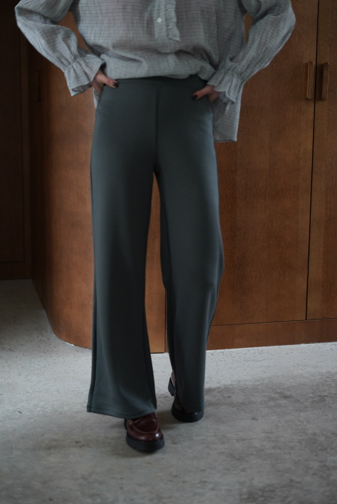 Pantalon Pablo wide kaki