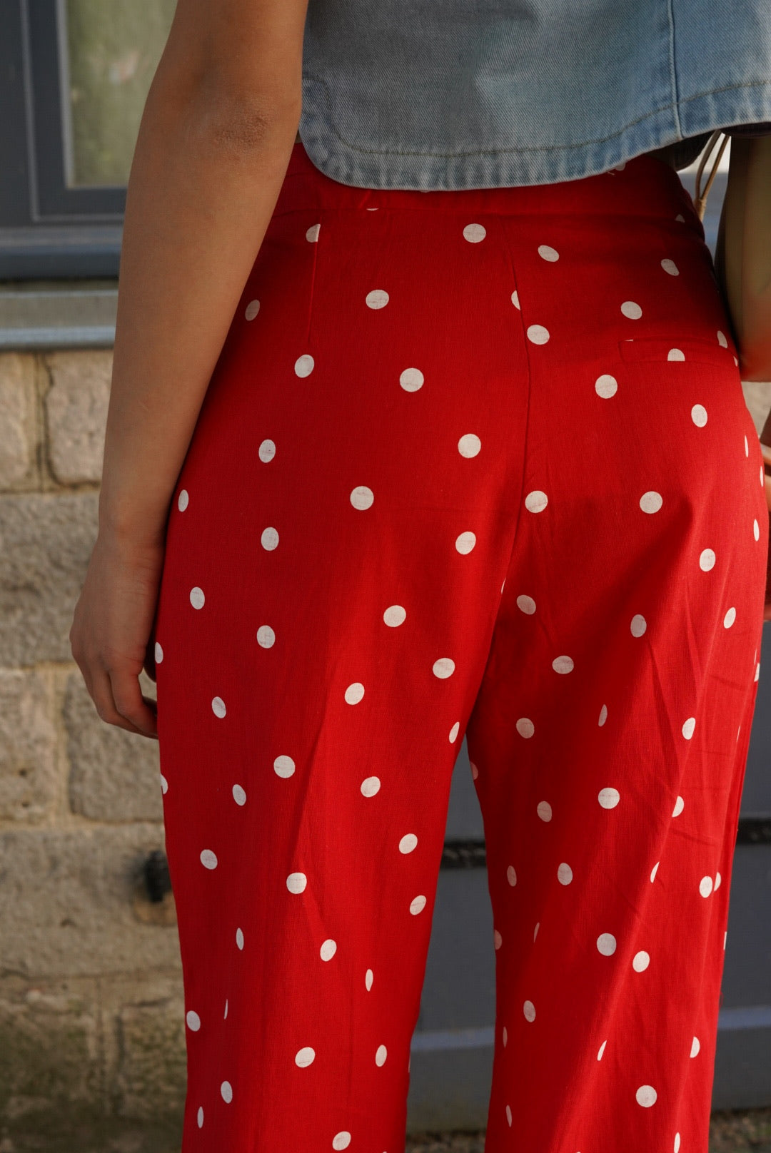 Pantalon Constant pois rouge