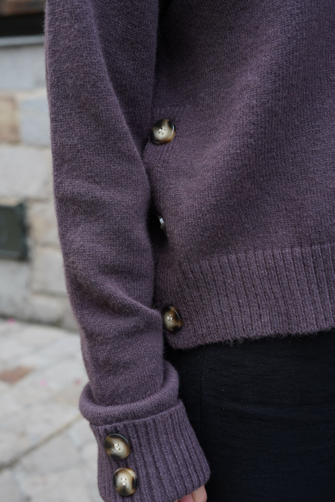 Pull Mayeul col roulé marron