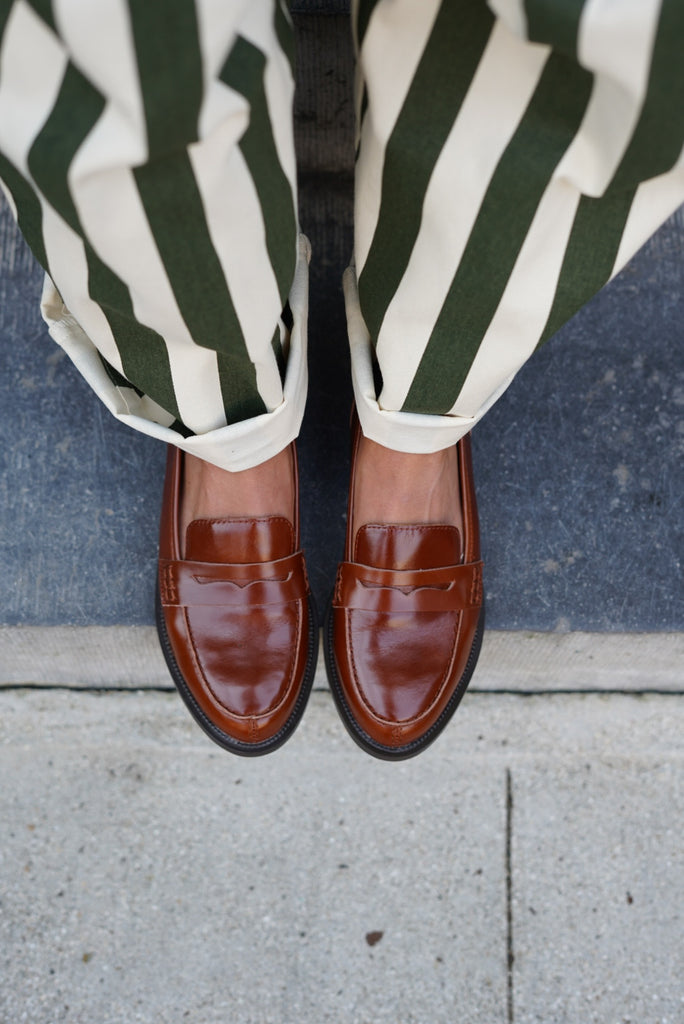 Ces mocassins sont à 100% en cuir  pour assurer confort et élégance. 