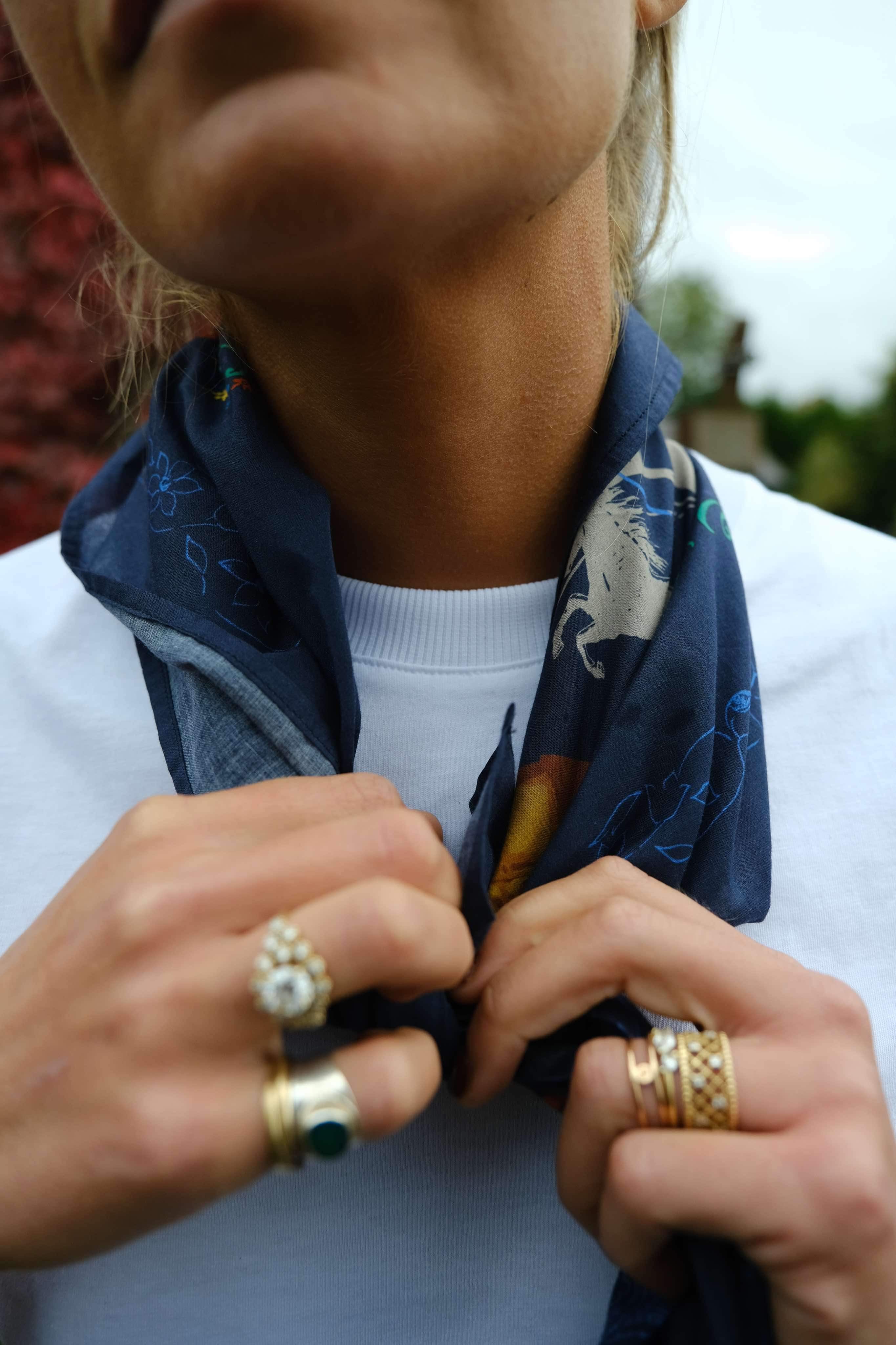 Foulard GEORGES motif marine