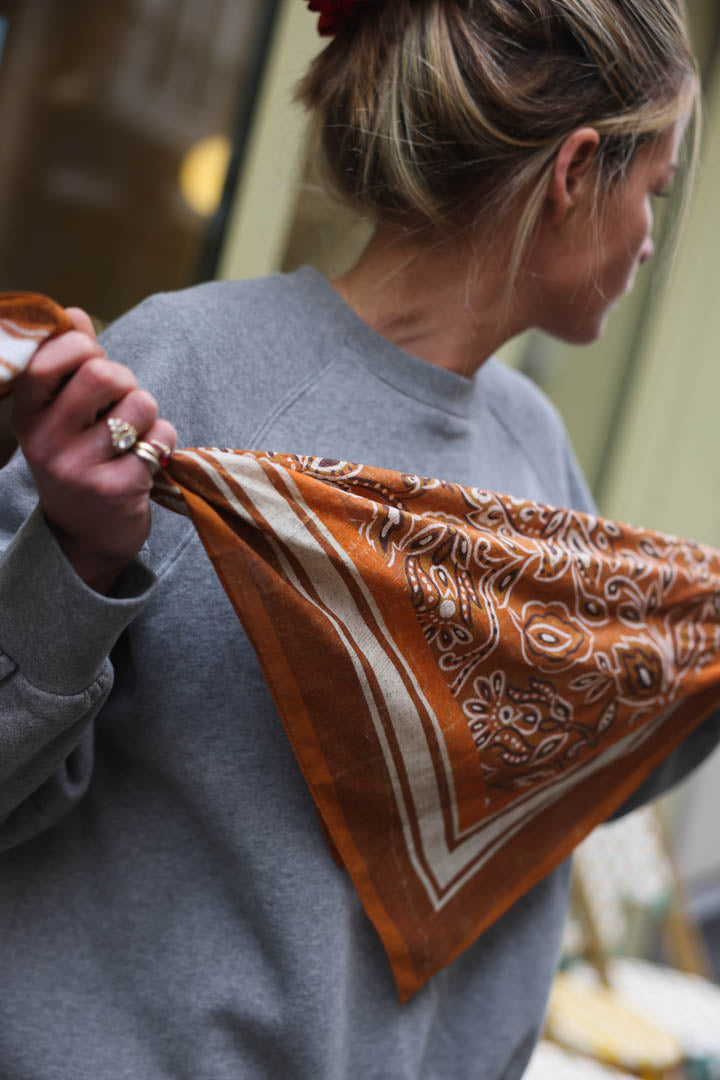 Foulard TOM motif orange