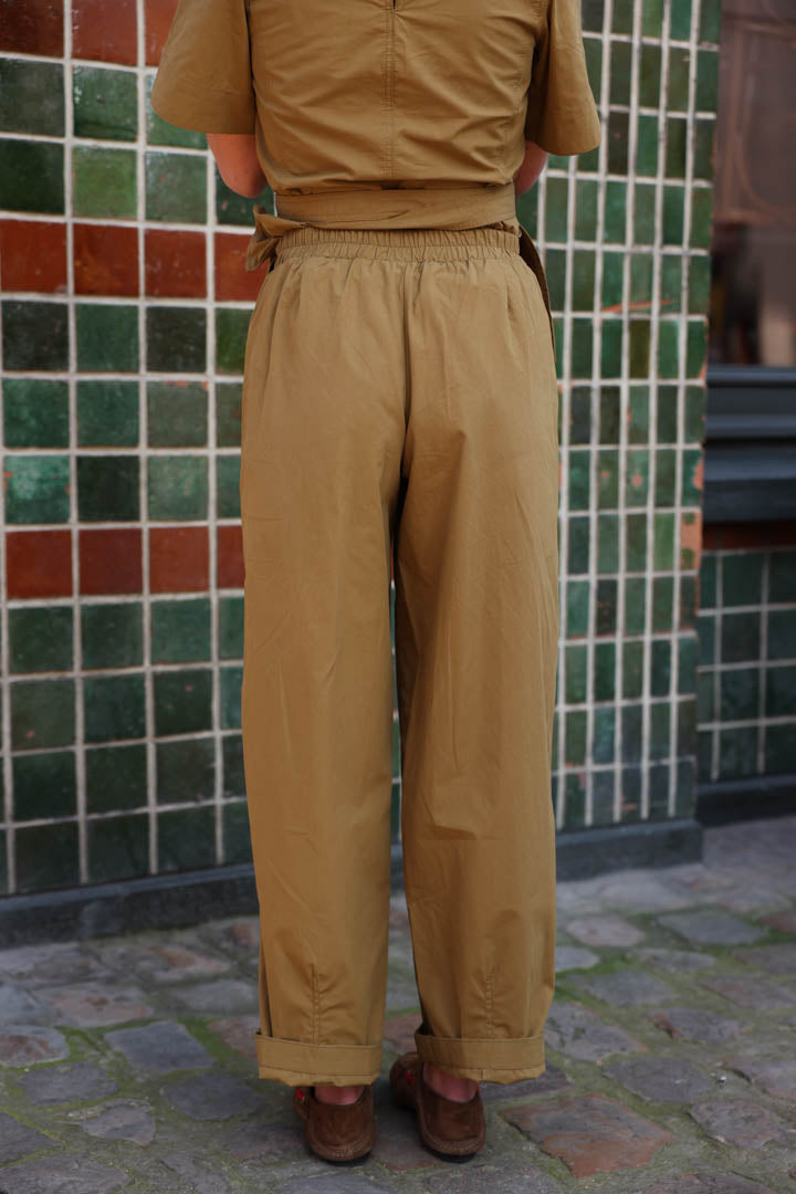 Pantalon Léopold barrel olive
