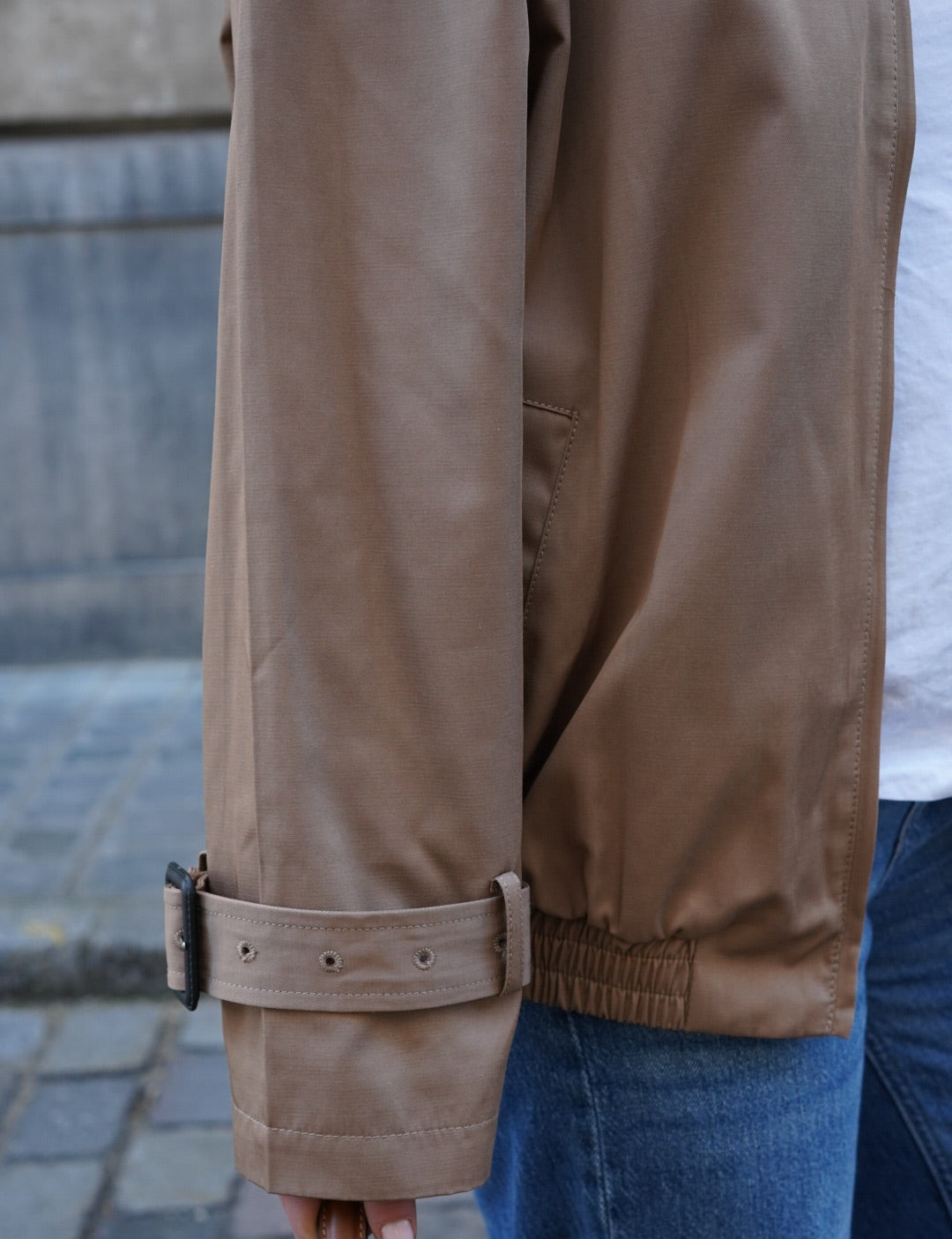 Bombers Louis Taupe
