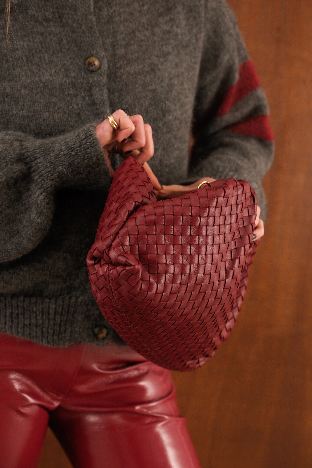 Sac pochon cuir tissé bordeaux