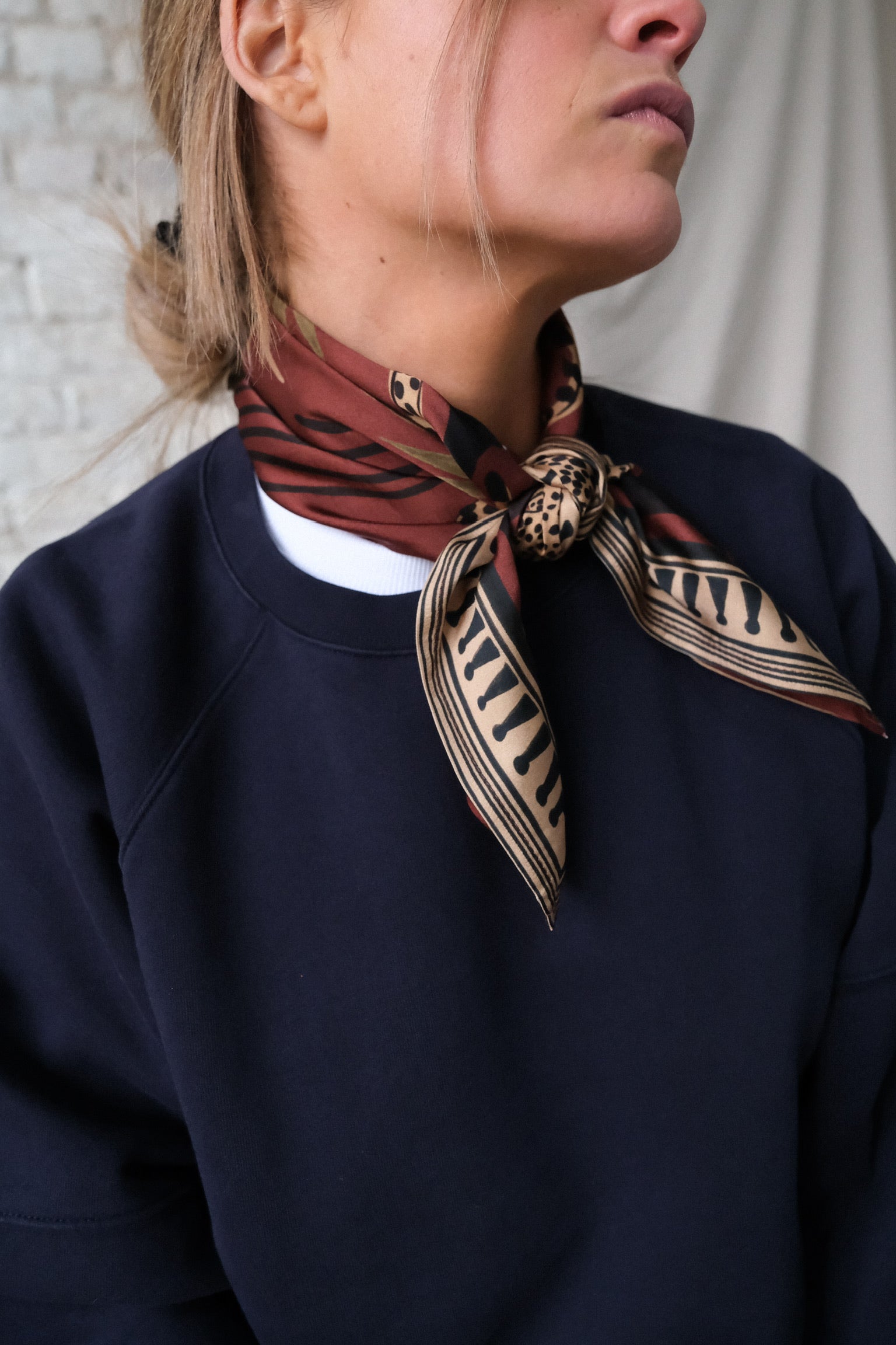 Foulard GEORGIA motif marron