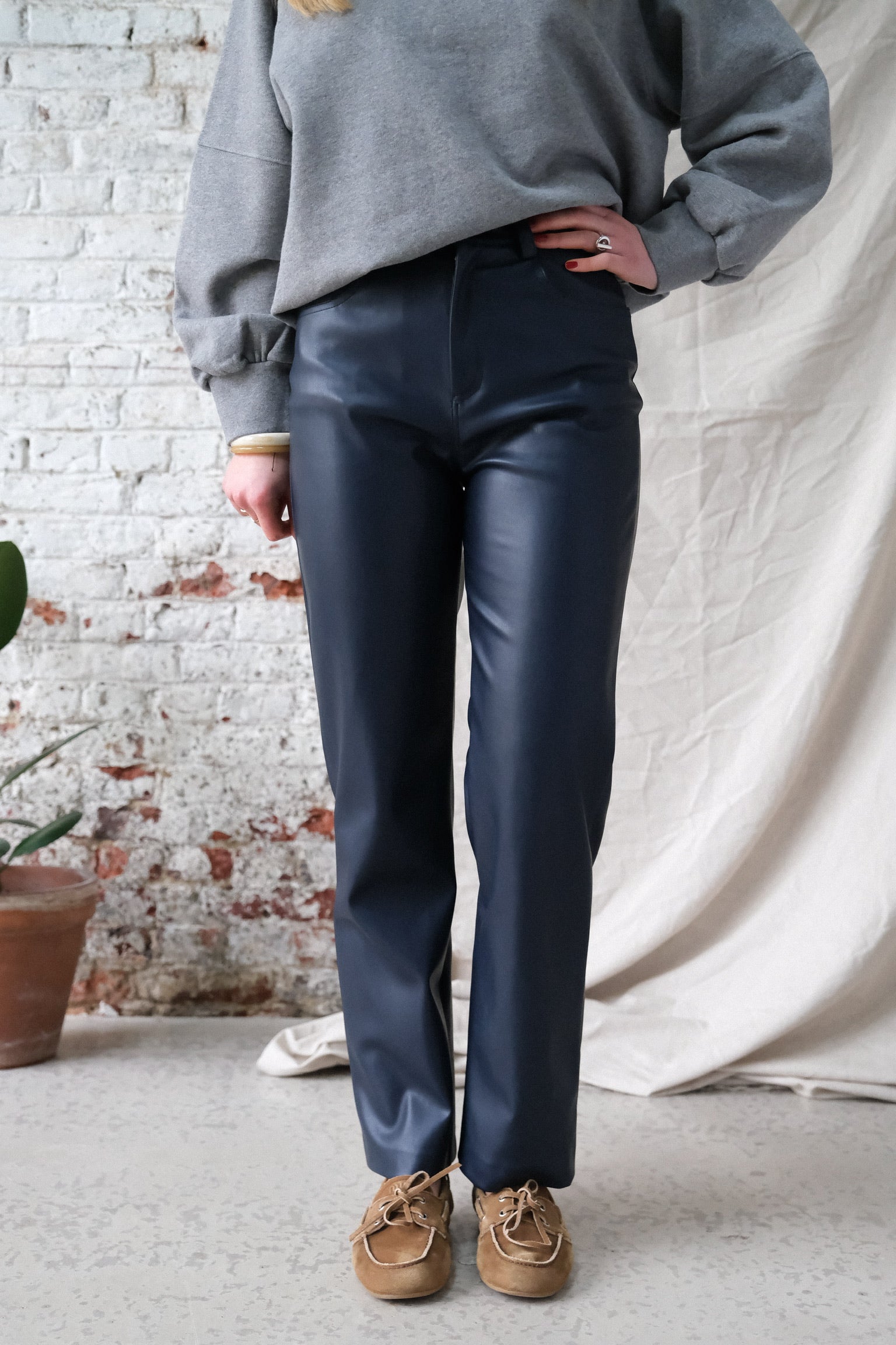 Pantalon CHARLES similicuir marine