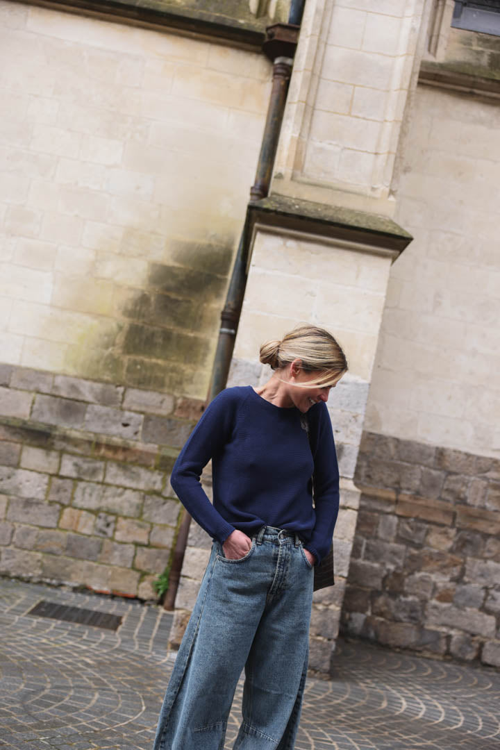 Lucien navy sweater