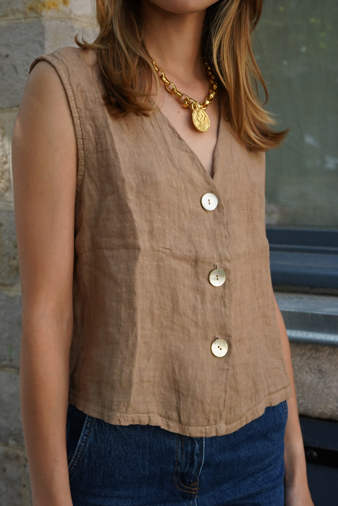 Top sans manche Abel lin camel