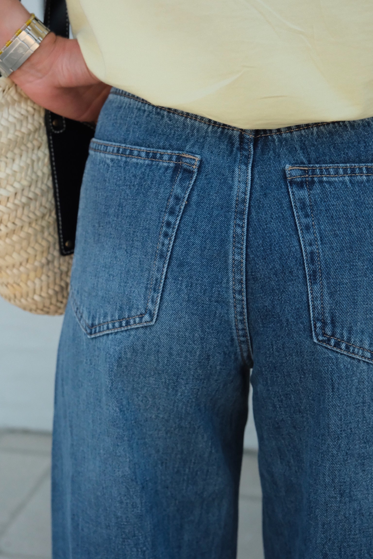 Auguste barrel blue jean